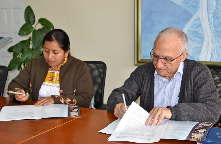 La PUCE Ibarra firmó un convenio con la Mancomunidad de los Gobiernos Autónomos Descentralizados Parroquiales de la Cuenca del Lago San Pablo