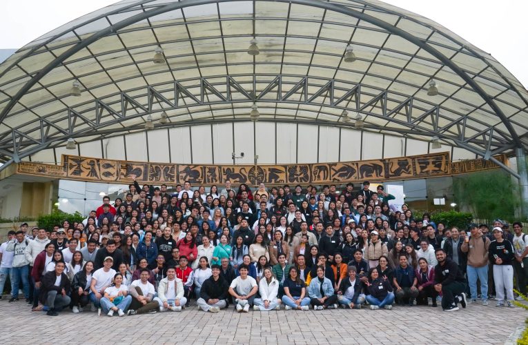 Estudiantes de la PUCE Ibarra participaron en el Encuentro nacional del Parlamento Universal de la Juventud